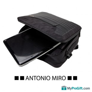 Trolley Traveling-105883